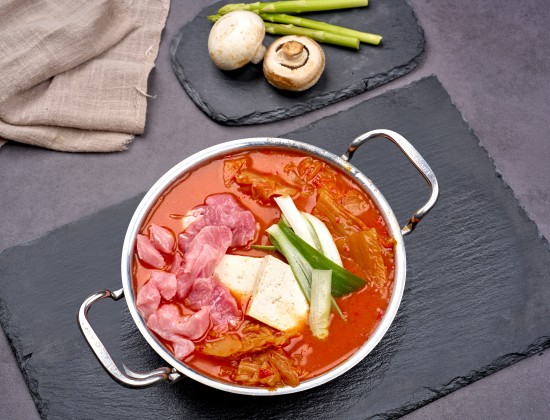 돼지고기 김치찌개